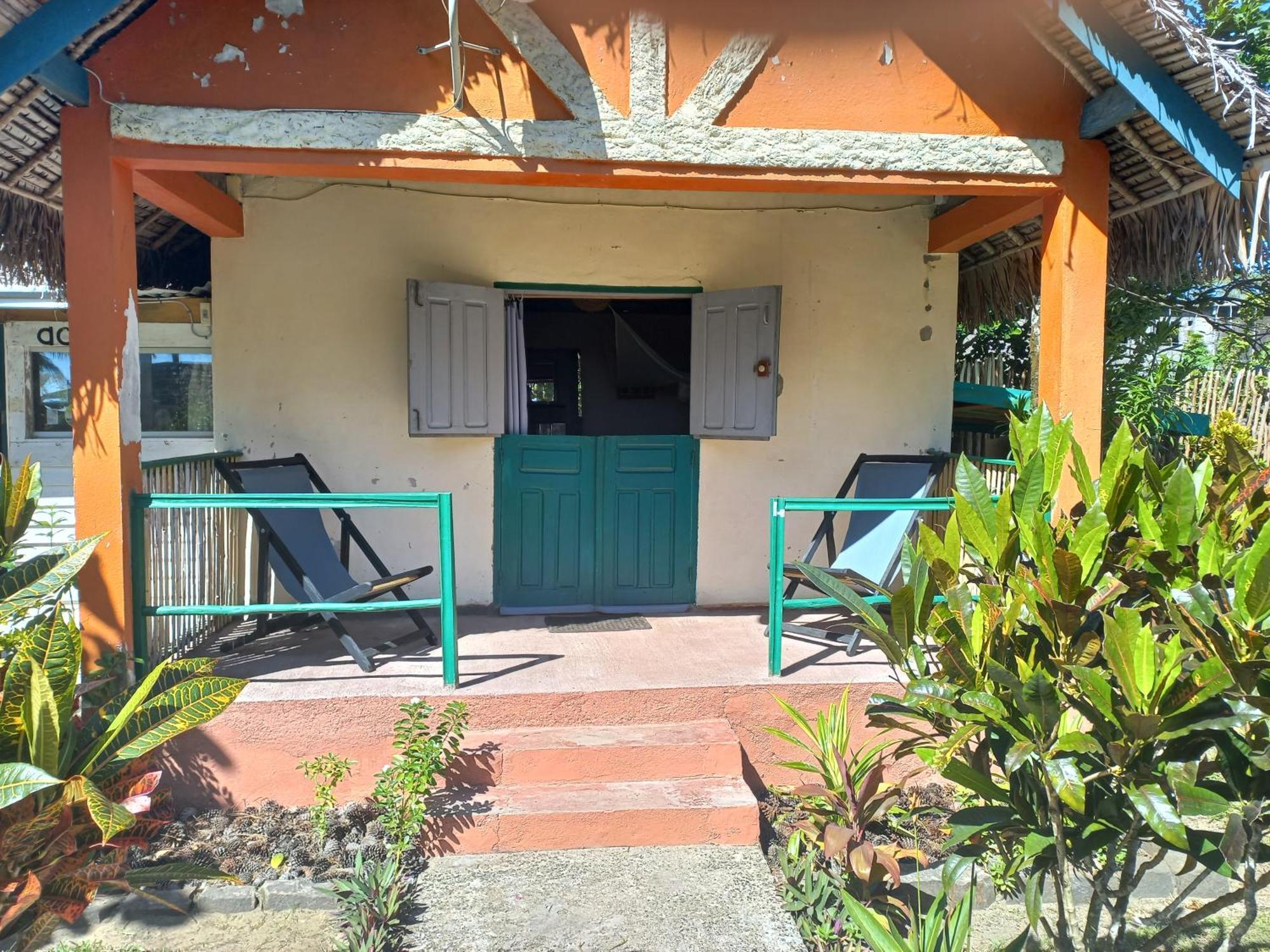 Hotel Cathy Patrick Foulpointe Exterior foto